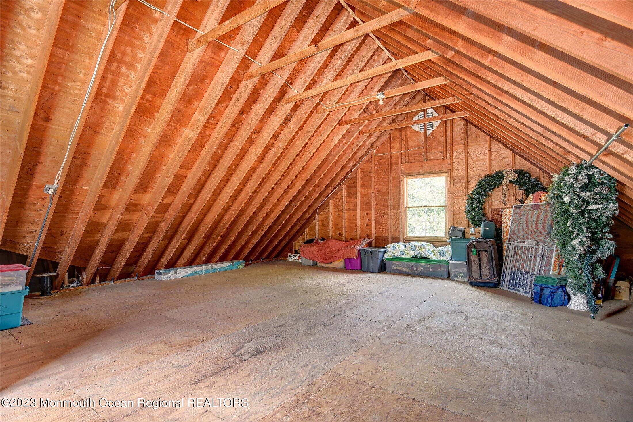 535 Brickyard Road Freehold, NJ 07728 - Photo 21 of 52 32-Bonus Room