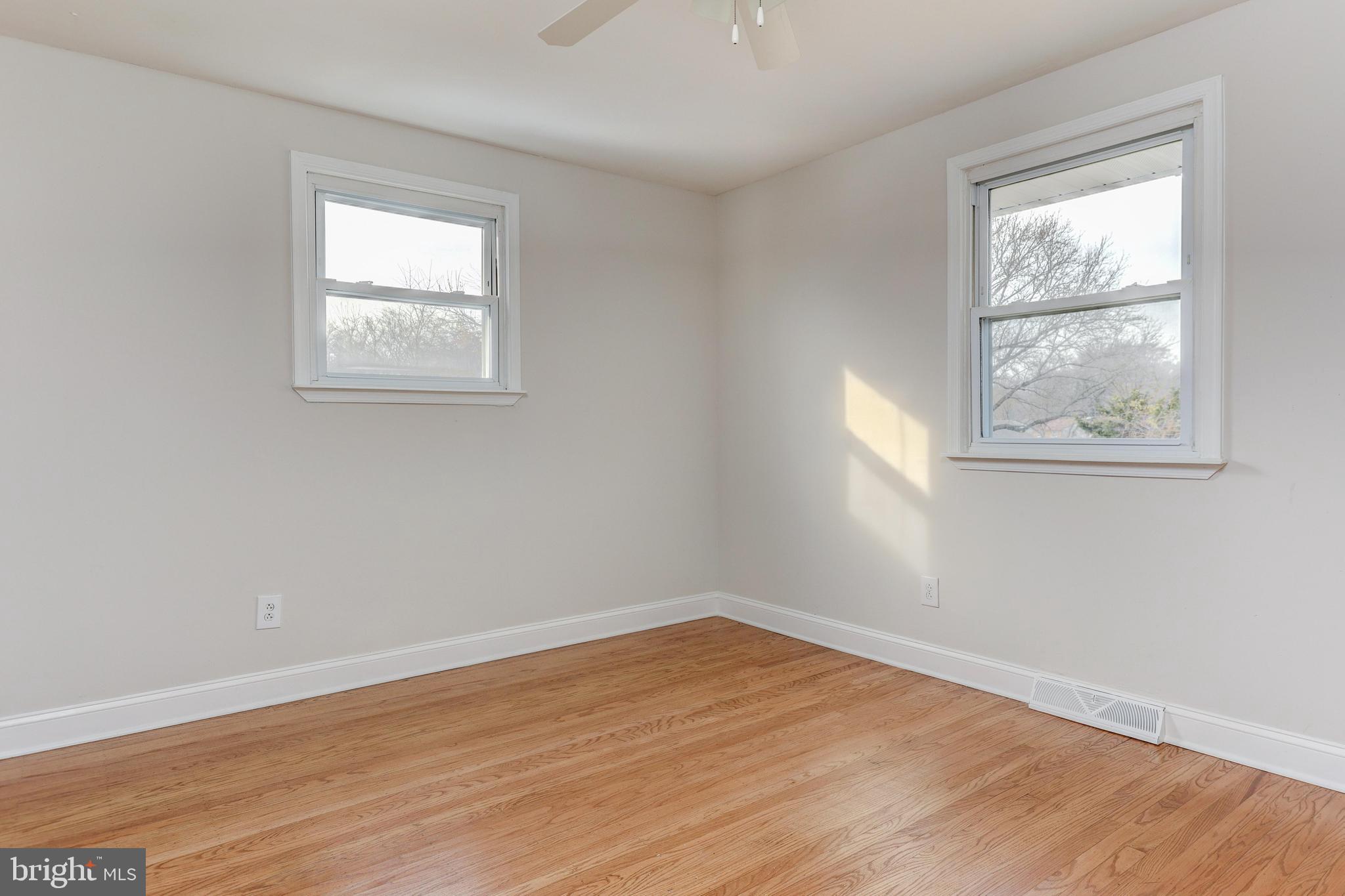 207 Powder Mill Road Edgewater Park, NJ 08010 - Photo 20 of 25