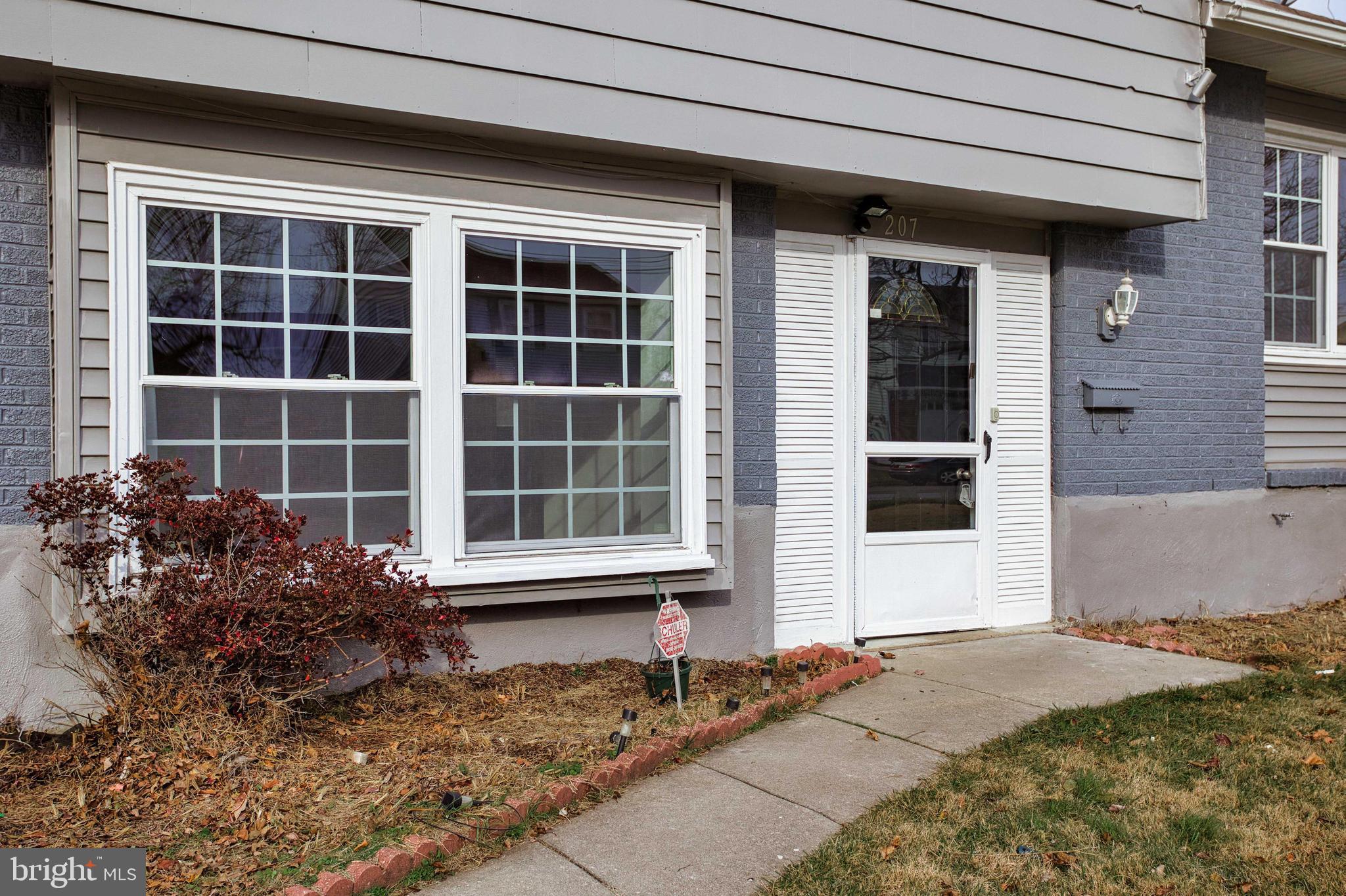 207 Powder Mill Road Edgewater Park, NJ 08010 - Photo 4 of 25