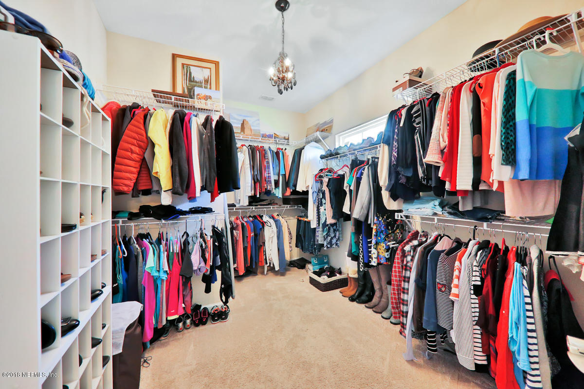 108 Rambling Water Run St. Johns, FL 32259 - Photo 12 of 19 Master Closet