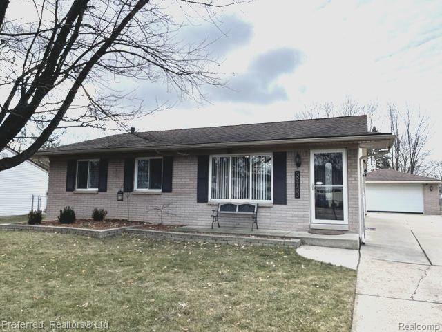 39733 Coronation Road Canton, MI 48188 - Photo 1 of 30 Front Elevation I