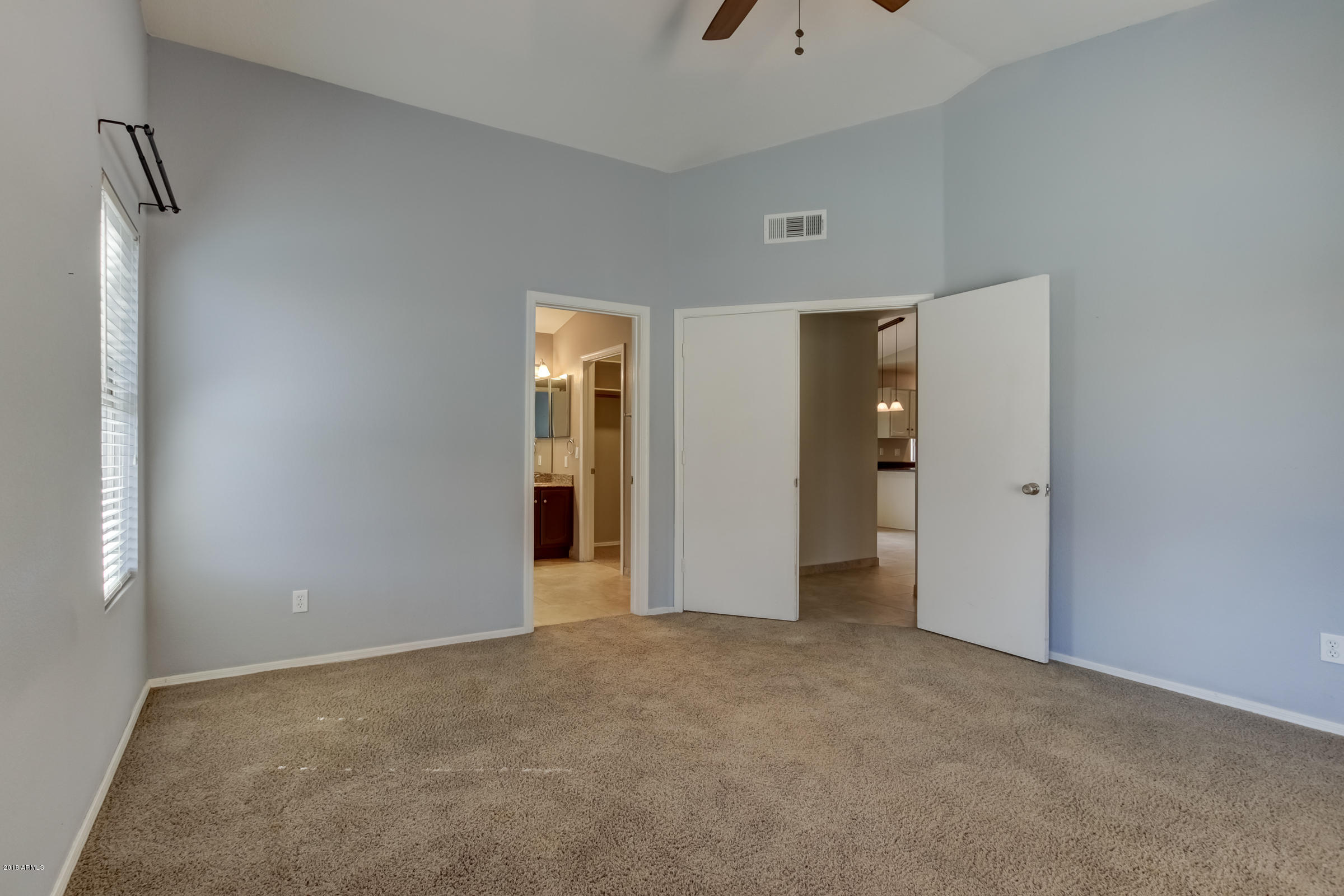 2927 East Amber Ridge Way Phoenix, AZ 85048 - Photo 10 of 22 2927 E Amber Ridge Way-23