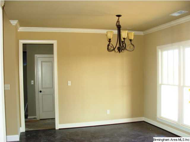 320 Oxford Way Pelham, AL 35124 - Photo 4 of 19