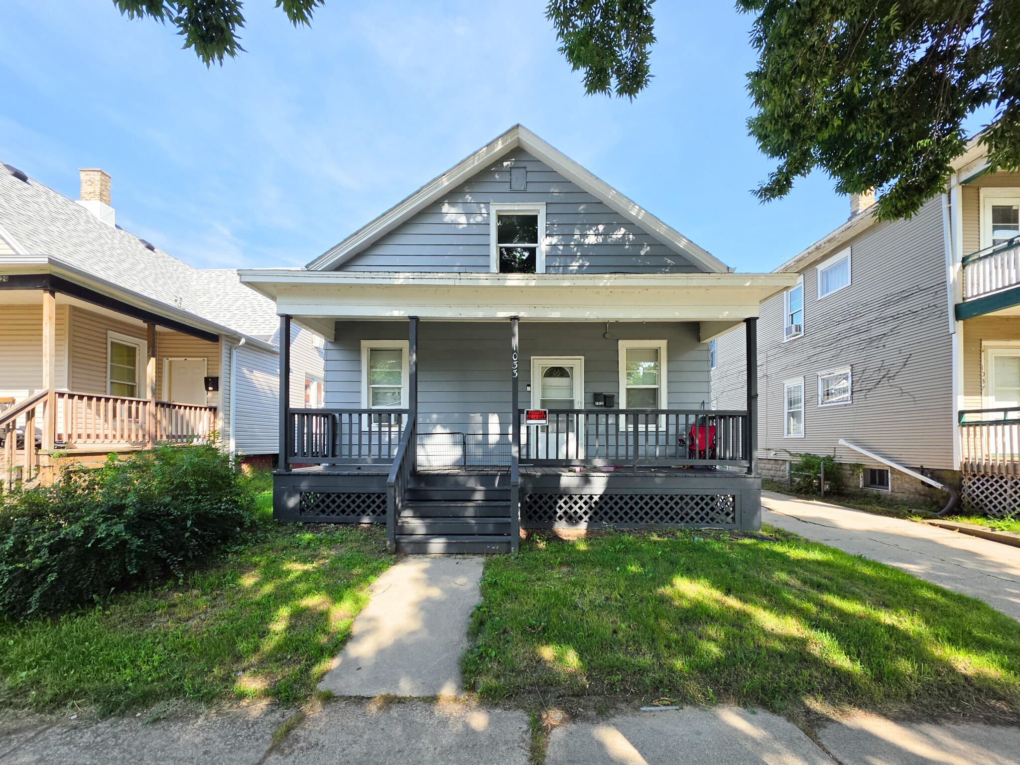 1033 Villa Street Racine, WI 53403 - Photo 1 of 11 Main-2
