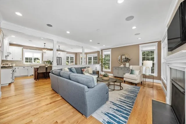 $1,795,000 | 45 Summer Street, Duxbury, MA 02332