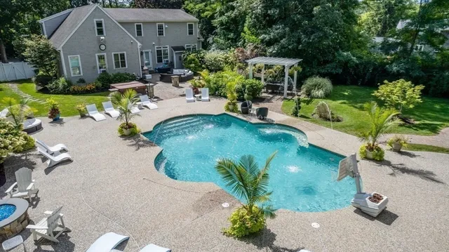 $1,795,000 | 45 Summer Street, Duxbury, MA 02332