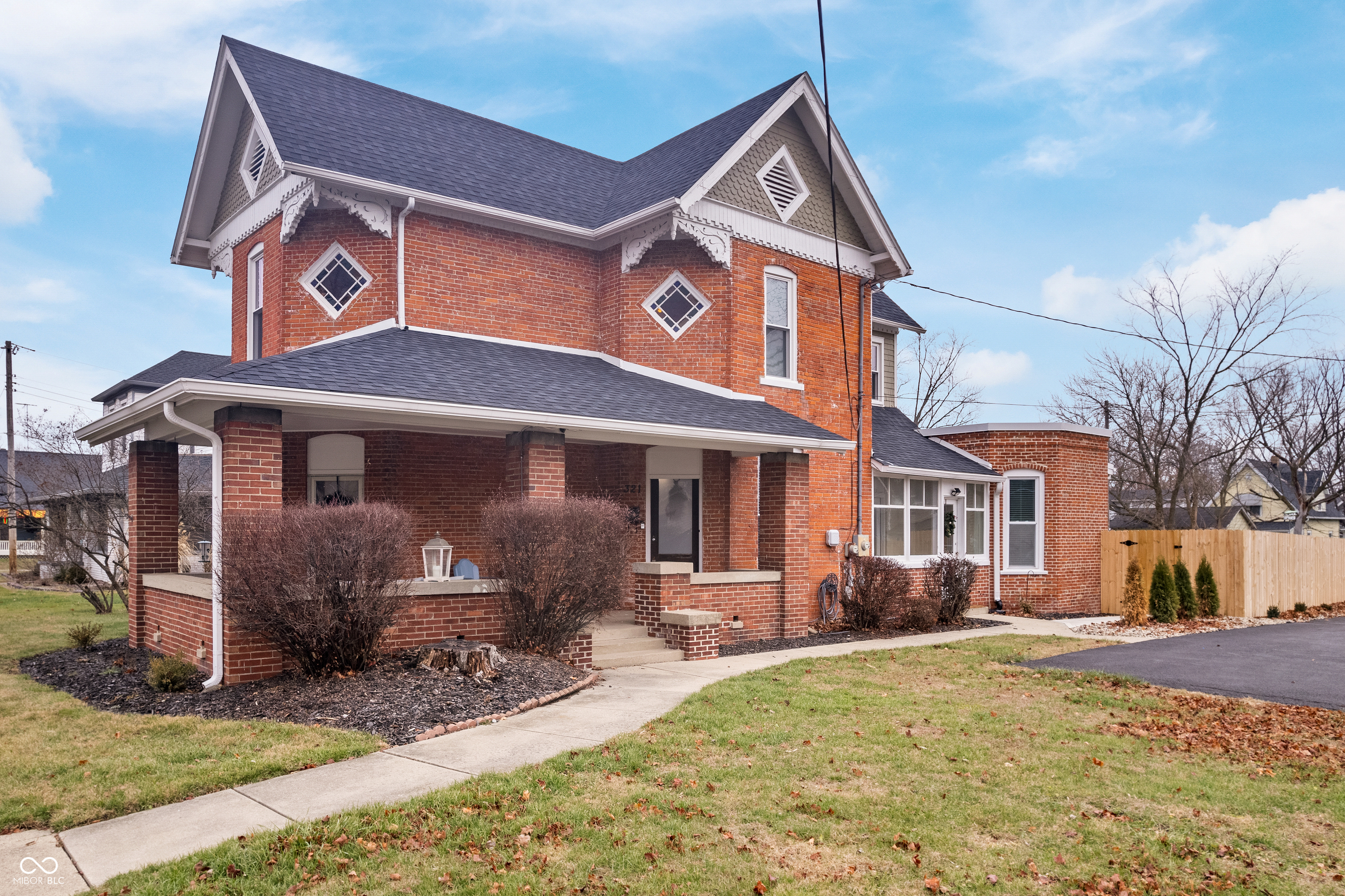 321 North State Street Greenfield, IN 46140 - Photo 2 of 38