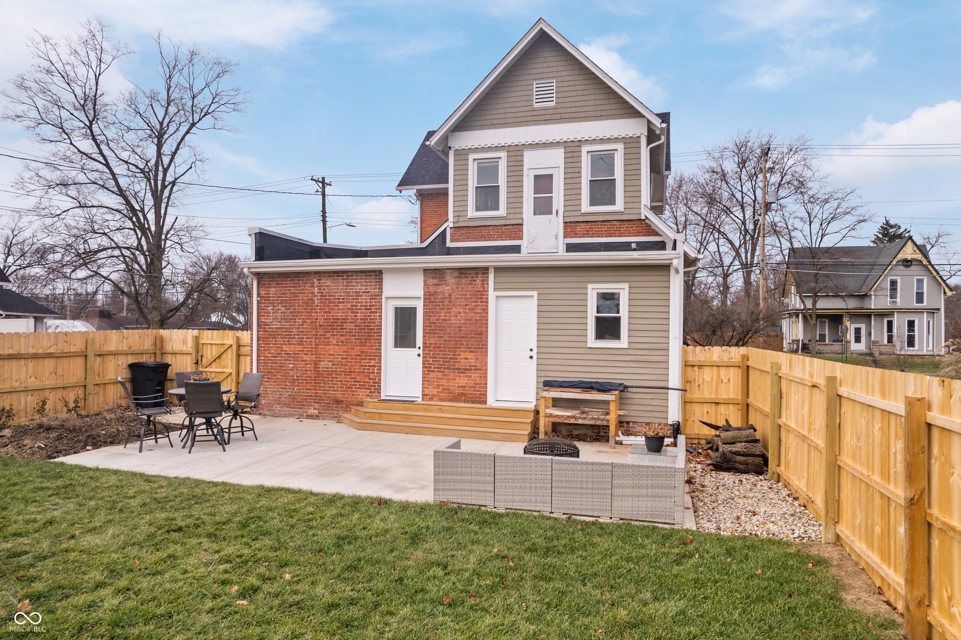 321 North State Street Greenfield, IN 46140 - Photo 5 of 38