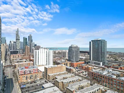 a picture of city view
