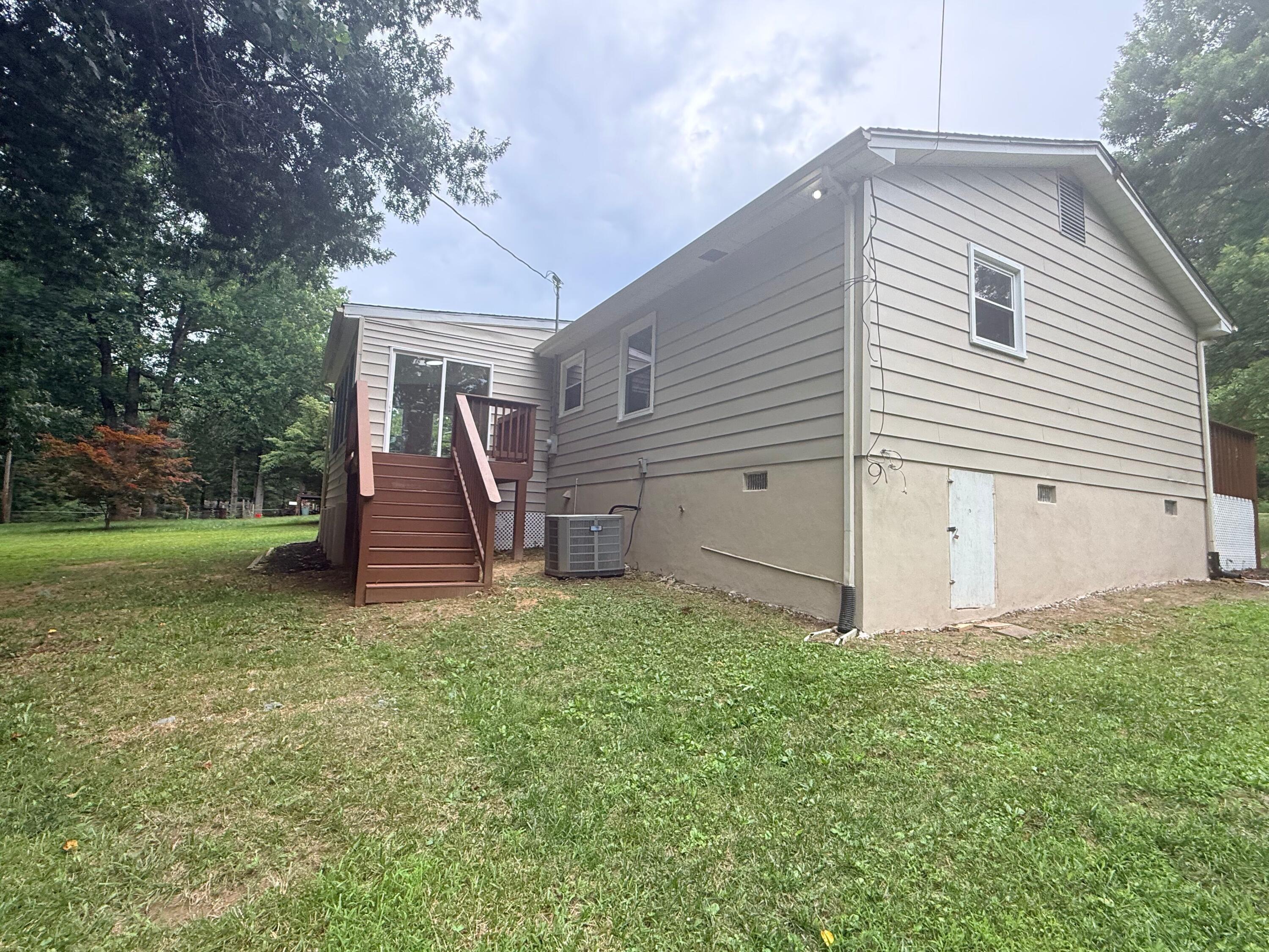 5338 Keffer Road Catawba, VA 24070 - Photo 12 of 13 IMG_9642