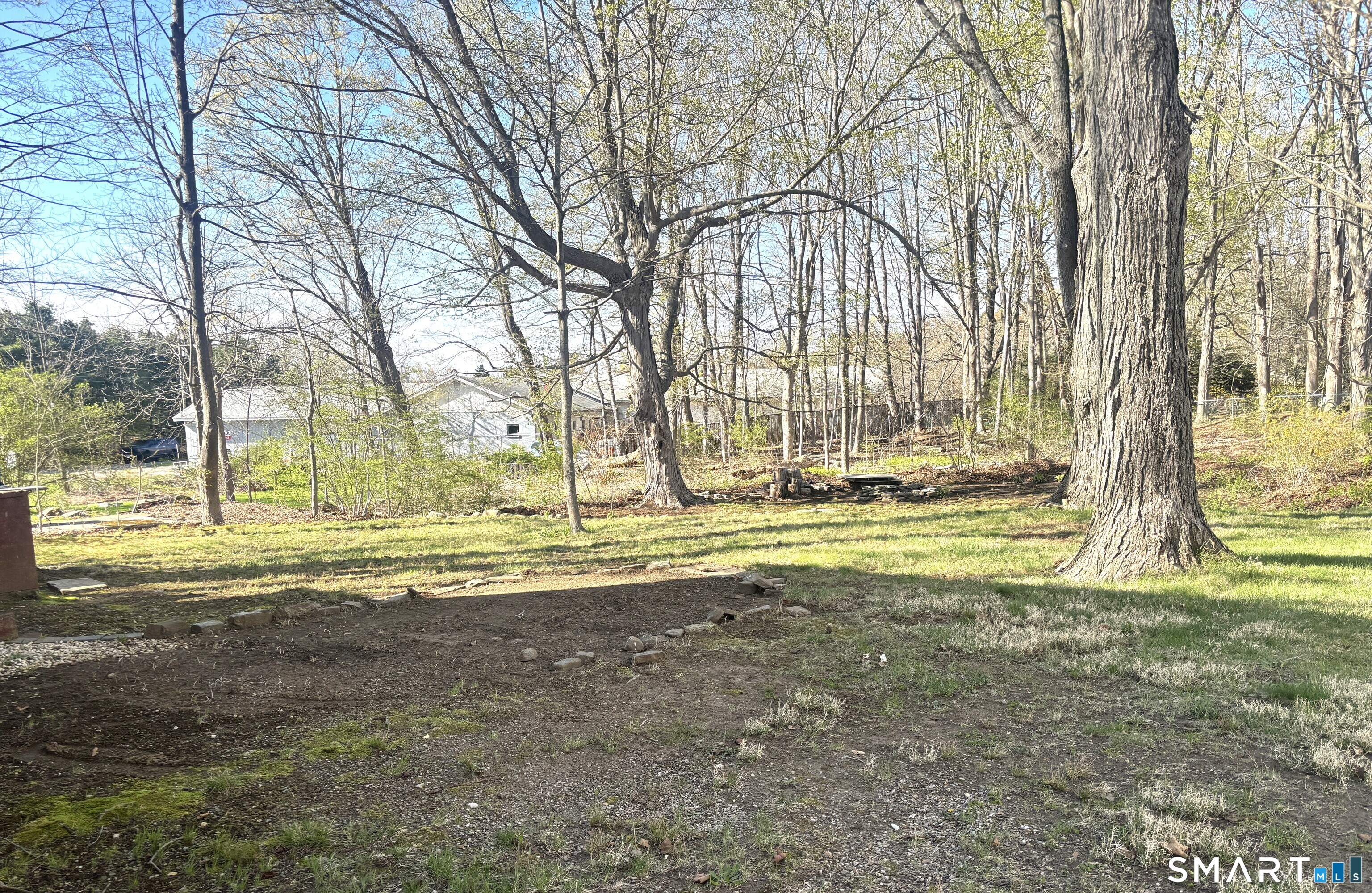 136 Broadway Street Colchester, CT 06415 - Photo 4 of 35