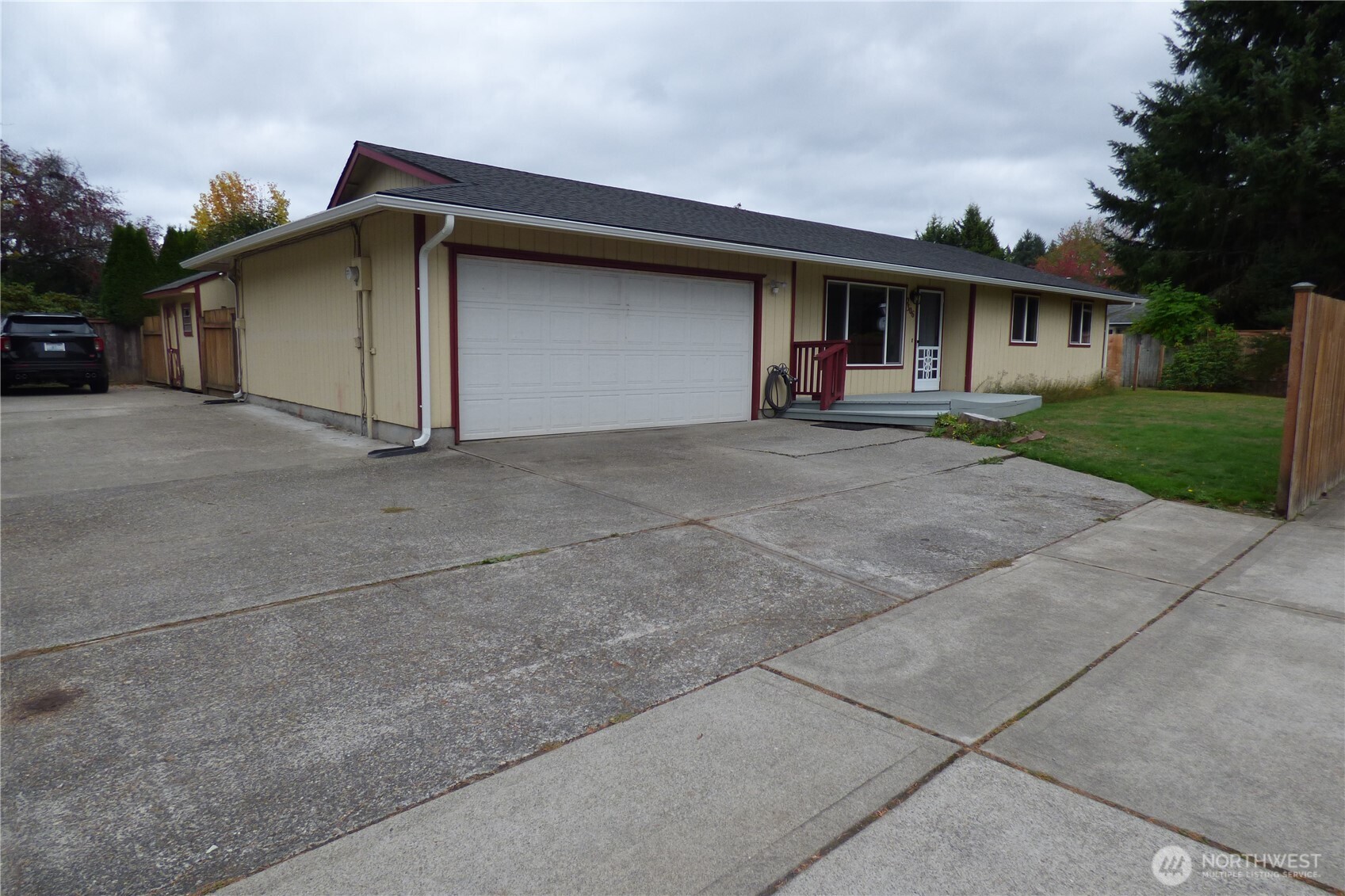 2306 Boulevard Road Southeast Olympia, WA 98501 - Photo 1 of 25 Gallery Image 1