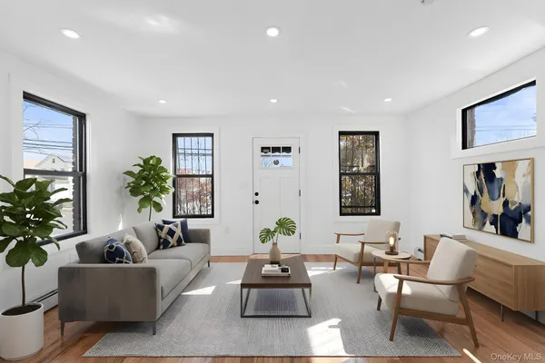 $819,000 | 126-19 115th Avenue | South Ozone Park