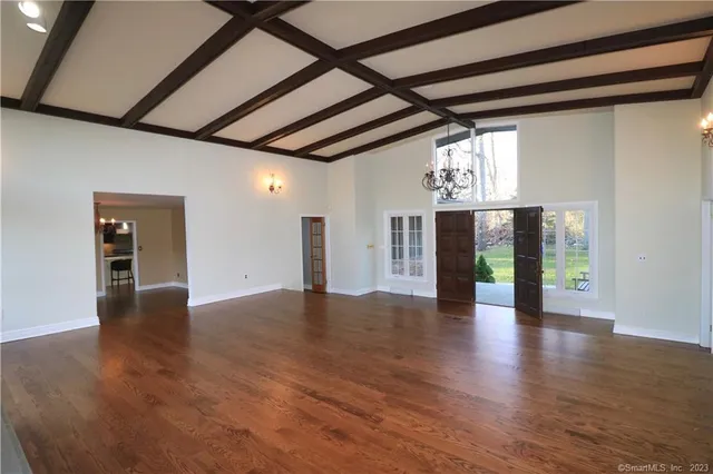 $8,500 | 950 Rock Rimmon Road, Stamford, CT 06903