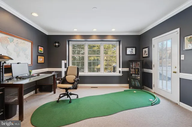 $1,795,000 | 825 Springbank Lane, Wayne, PA 19087