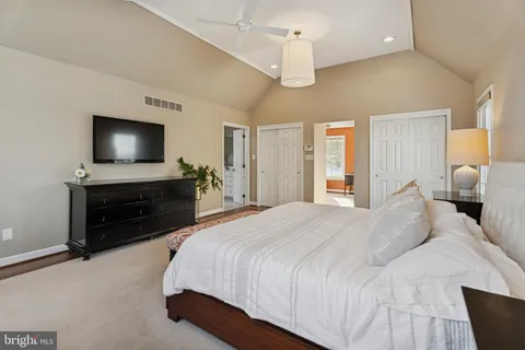 $1,795,000 | 825 Springbank Lane, Wayne, PA 19087