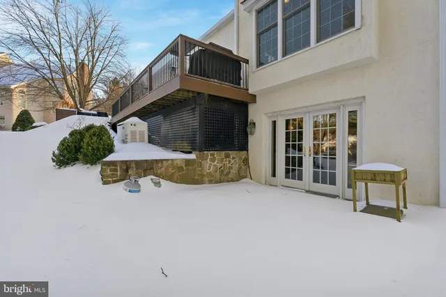 $1,795,000 | 825 Springbank Lane, Wayne, PA 19087