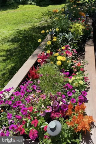 $1,795,000 | 825 Springbank Lane, Wayne, PA 19087