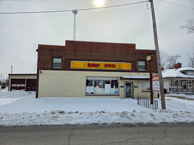 $110,000 | 323 Raymond Street, Harrisburg, IL 62946