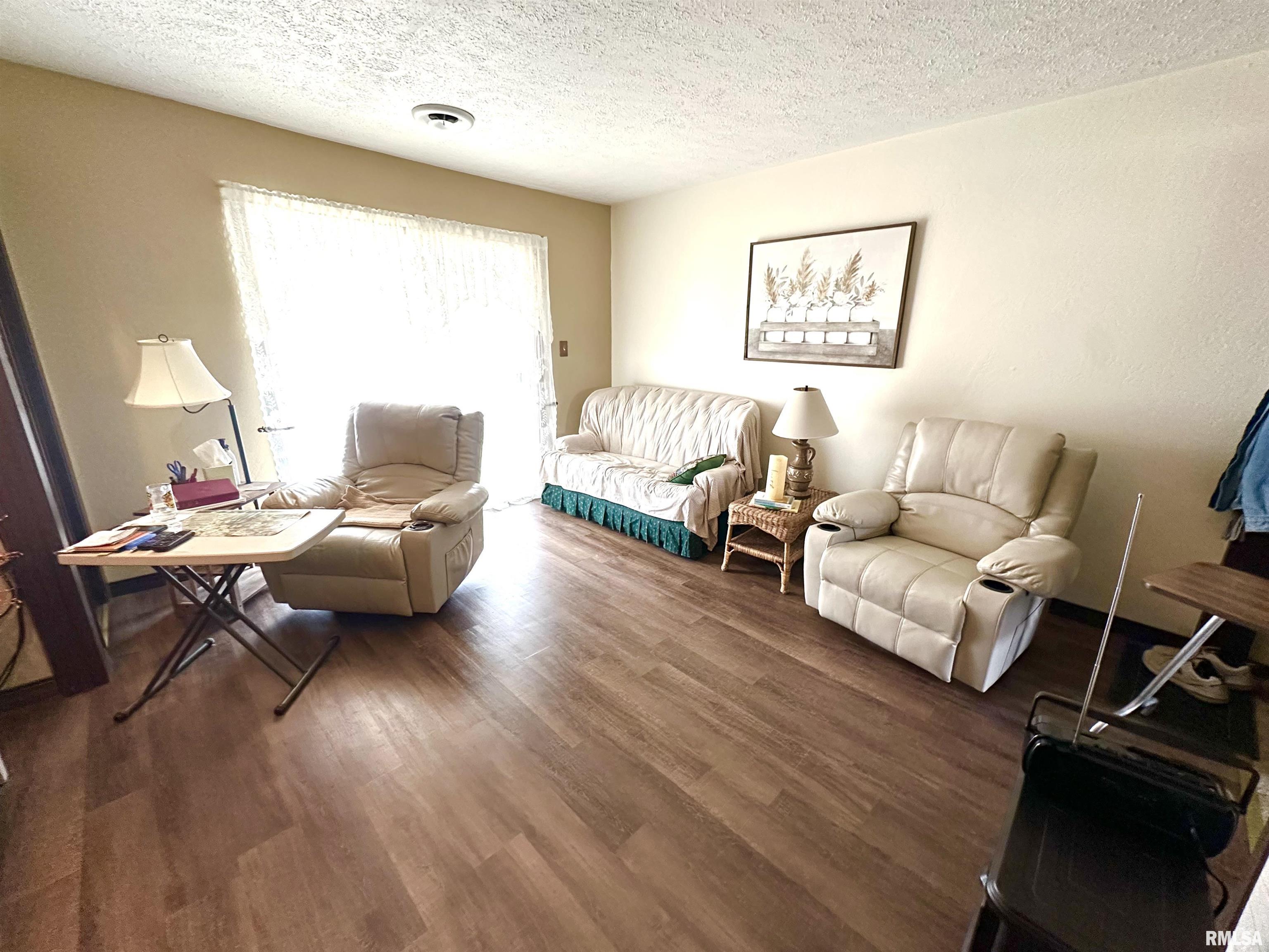 2470 Summer Time Road Kell, IL 62853 - Photo 15 of 17