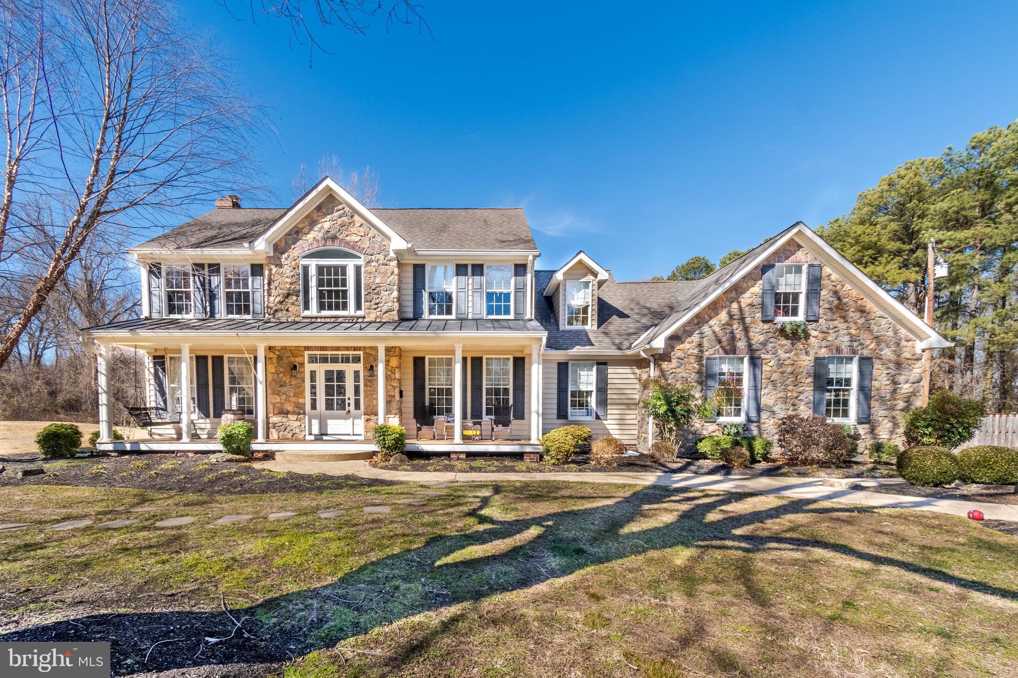 8136 Ventnor Road Pasadena, MD 21122 - Photo 3 of 58 Gallery Image 3
