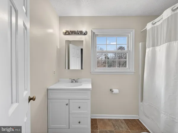 $548,000 | 11223 Beales Branch Lane, Remington, VA 22734