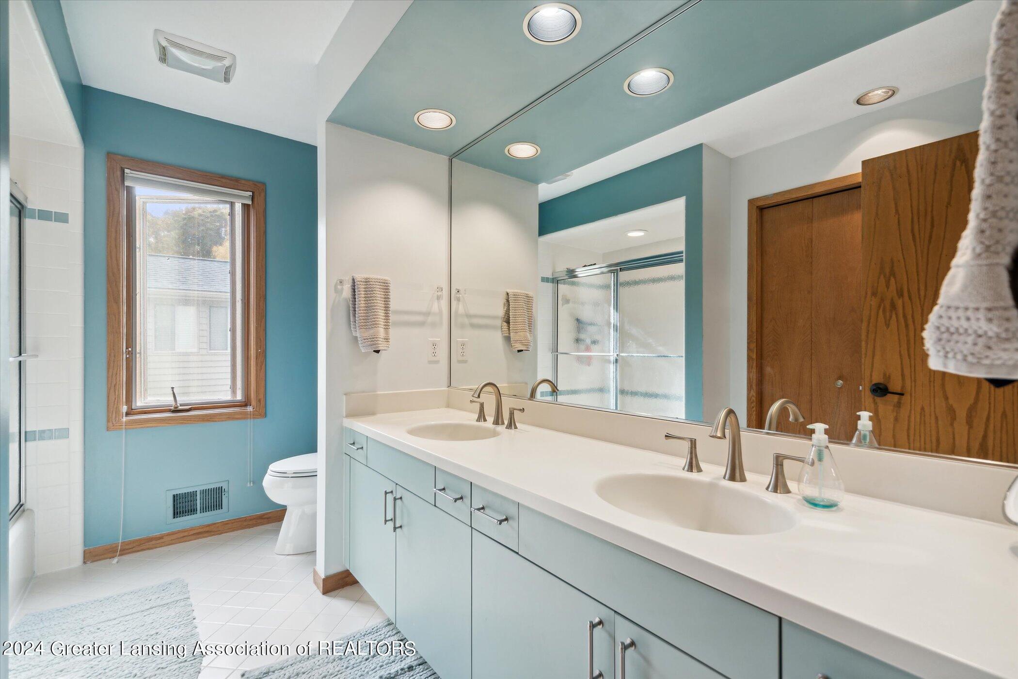 4353 Heartwood Road Okemos, MI 48864 - Photo 36 of 52 40-4353-Heartwood-Rd-Okemos-MI-48864-Win