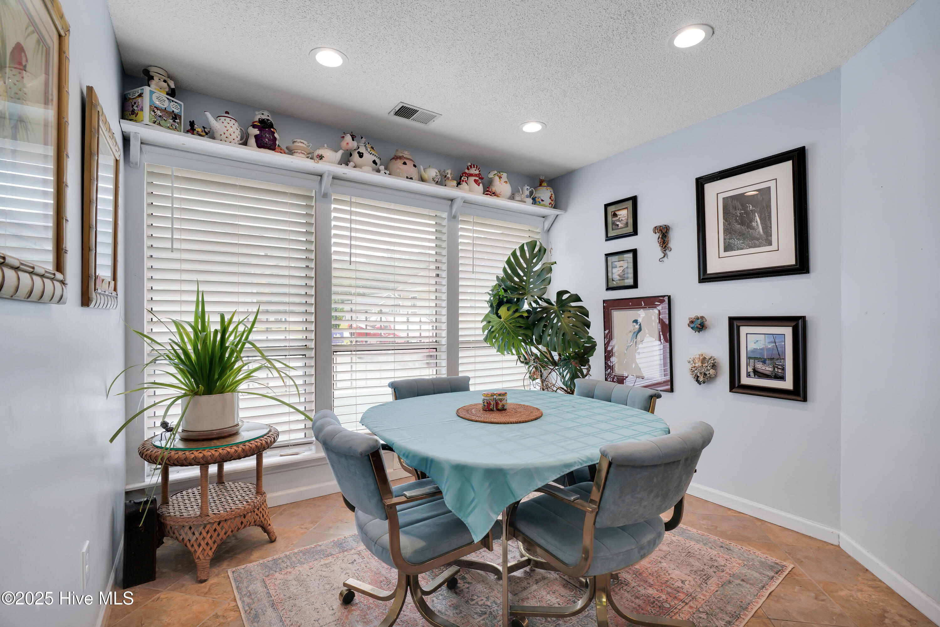 129 Red Bird Lane Hampstead, NC 28443 - Photo 11 of 37 IMG_8788