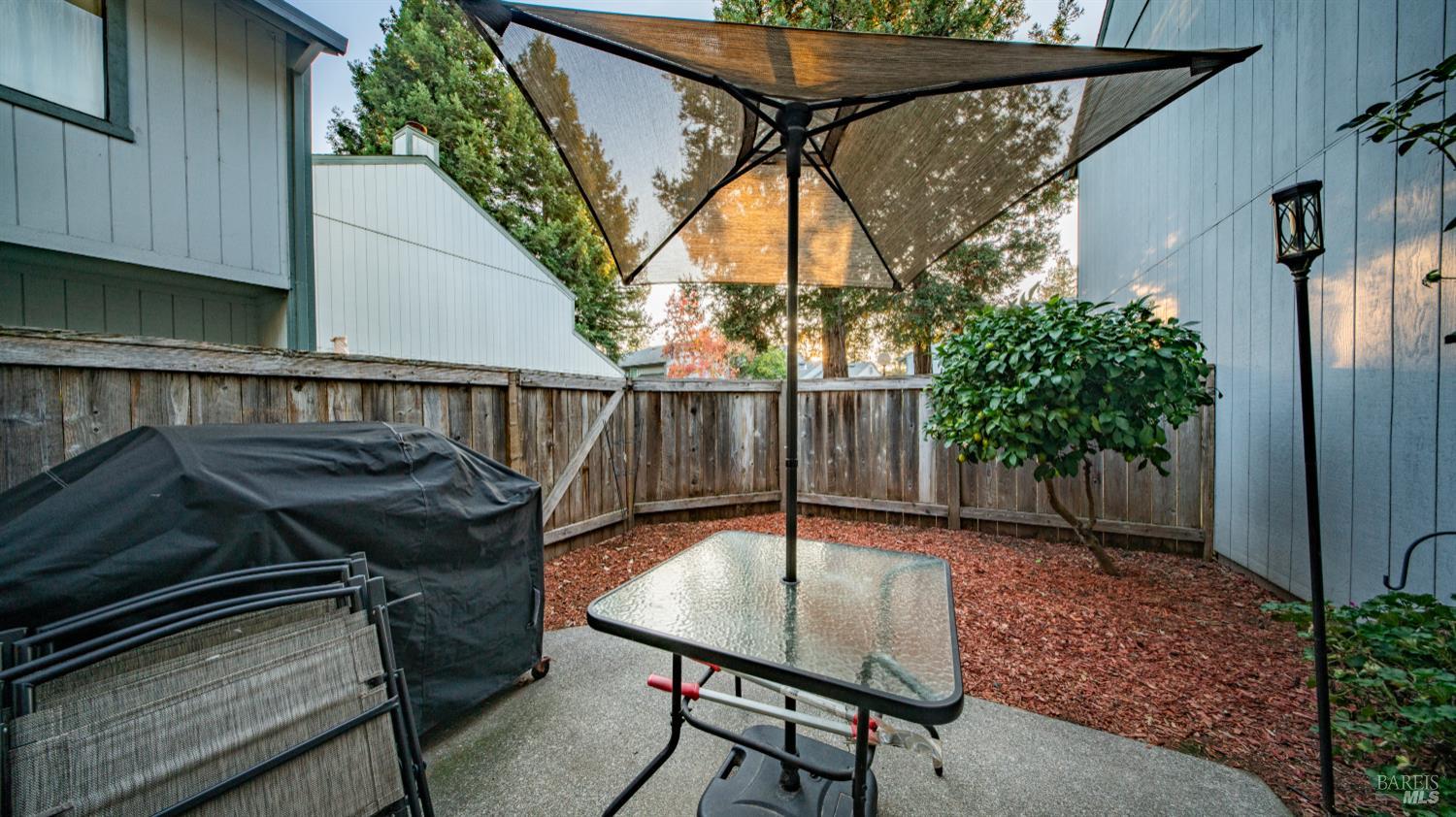 418 Occidental Circle Santa Rosa, CA 95401 - Photo 20 of 25