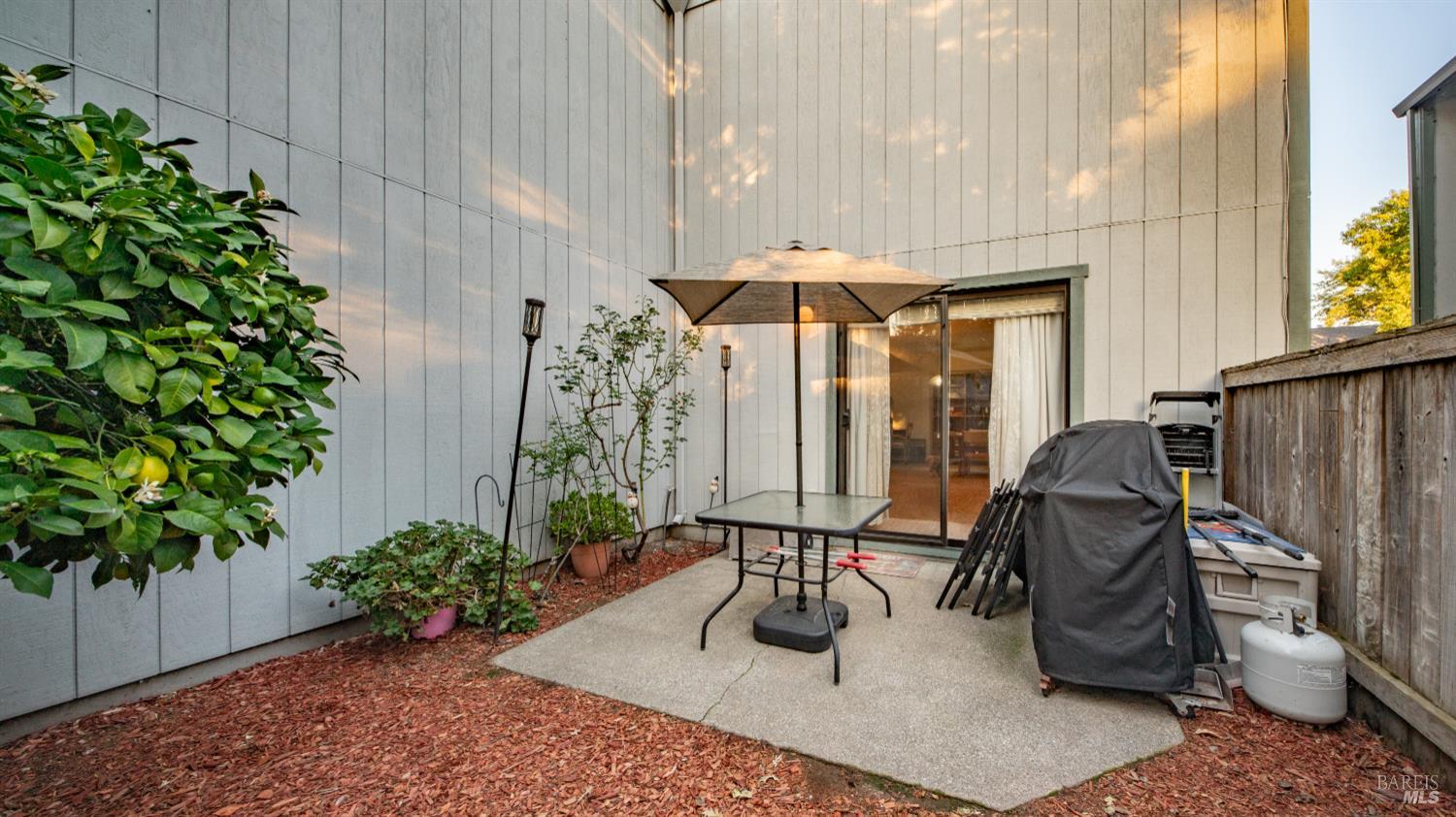 418 Occidental Circle Santa Rosa, CA 95401 - Photo 22 of 25