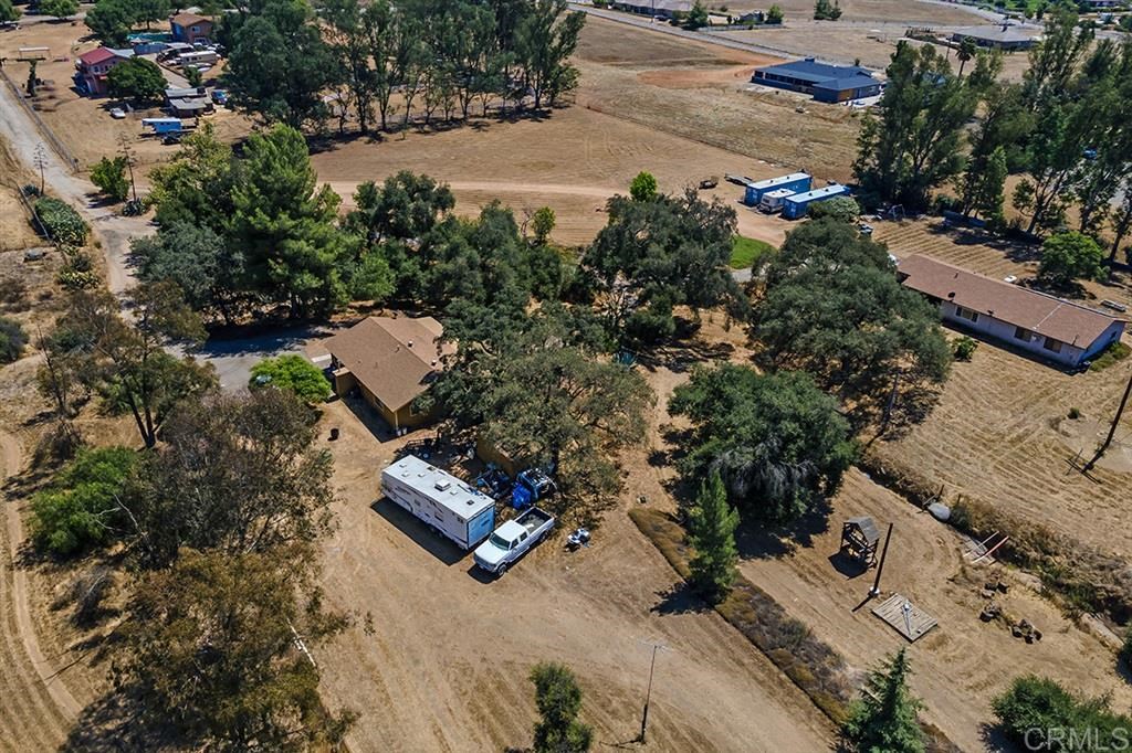 1748 Pine Street Ramona, CA 92065 - Photo 3 of 22