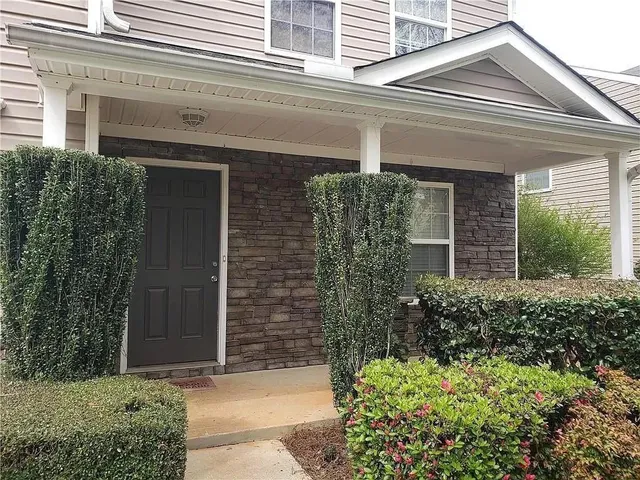 $2,700 | 3050 Centerglen Lane, Cumming, GA 30040
