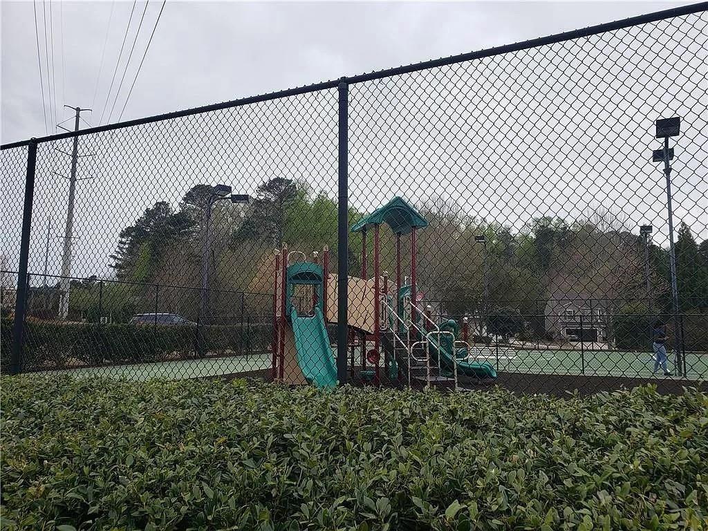 3050 A Centerglen Lane Cumming, GA 30040 - Photo 8 of 10 a view of outdoor space