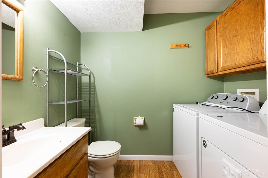 2447 Hemphill Road Kettering, OH 45440 - Photo 14 of 37 Gallery Image 14