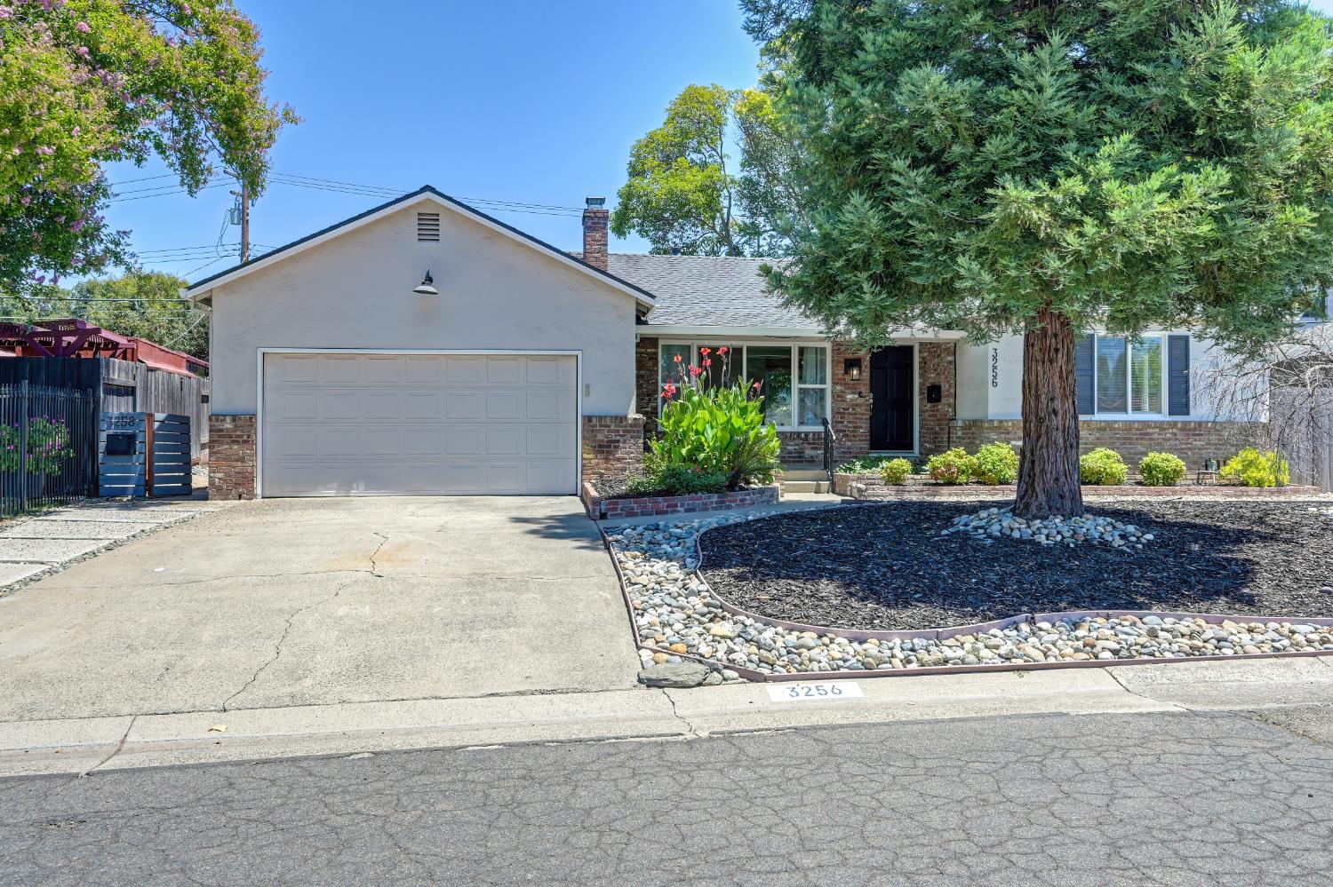 3256 Strevel Way Sacramento, CA 95821 - Photo 2 of 50