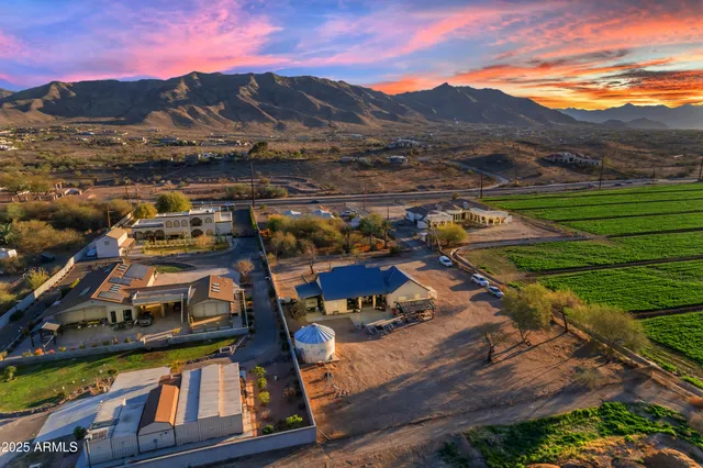 $700,000 | 2064 West Dobbins Road, Phoenix, AZ 85041