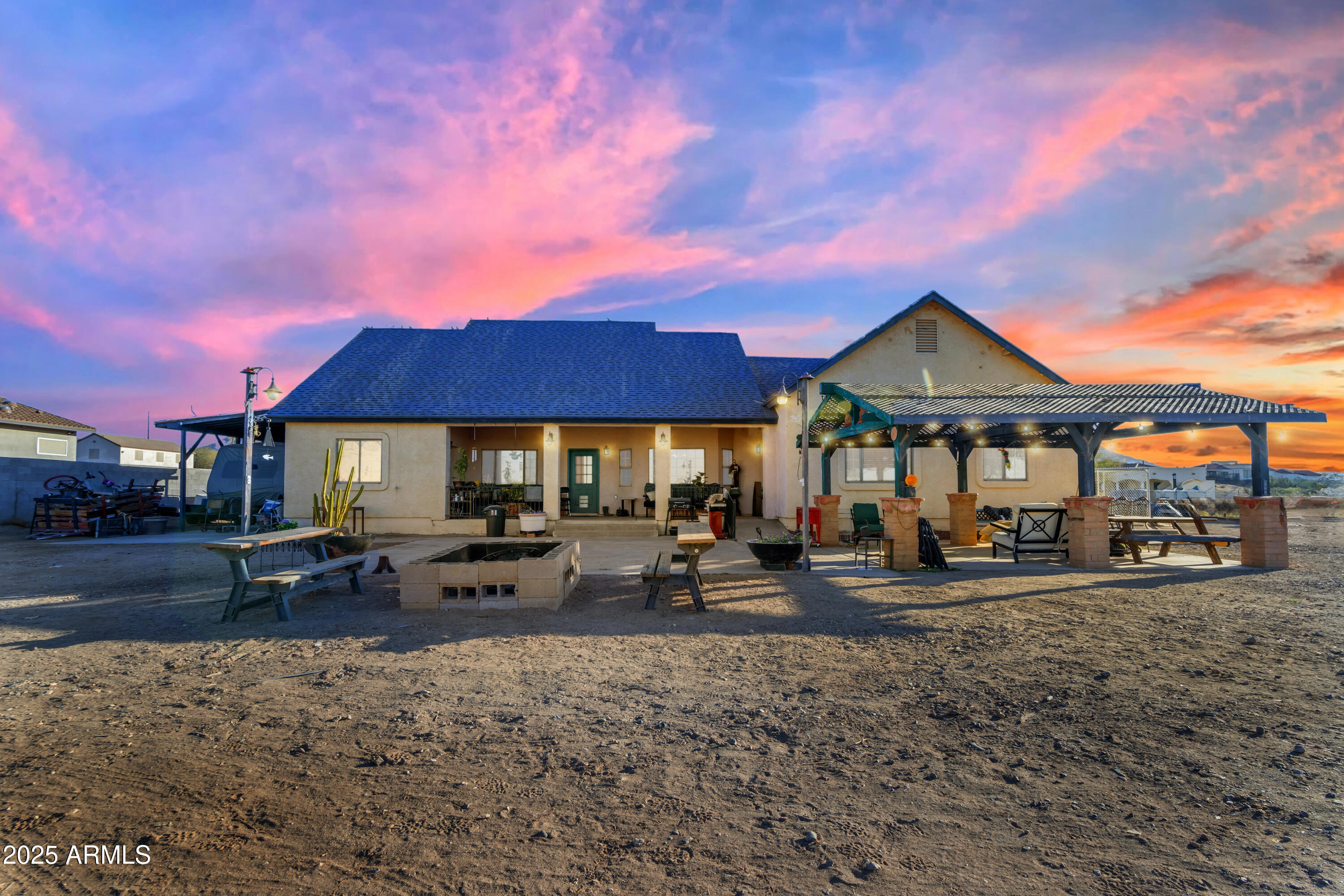 2064 West Dobbins Road Phoenix, AZ 85041 - Photo 27 of 52 Stunning Mountain Views