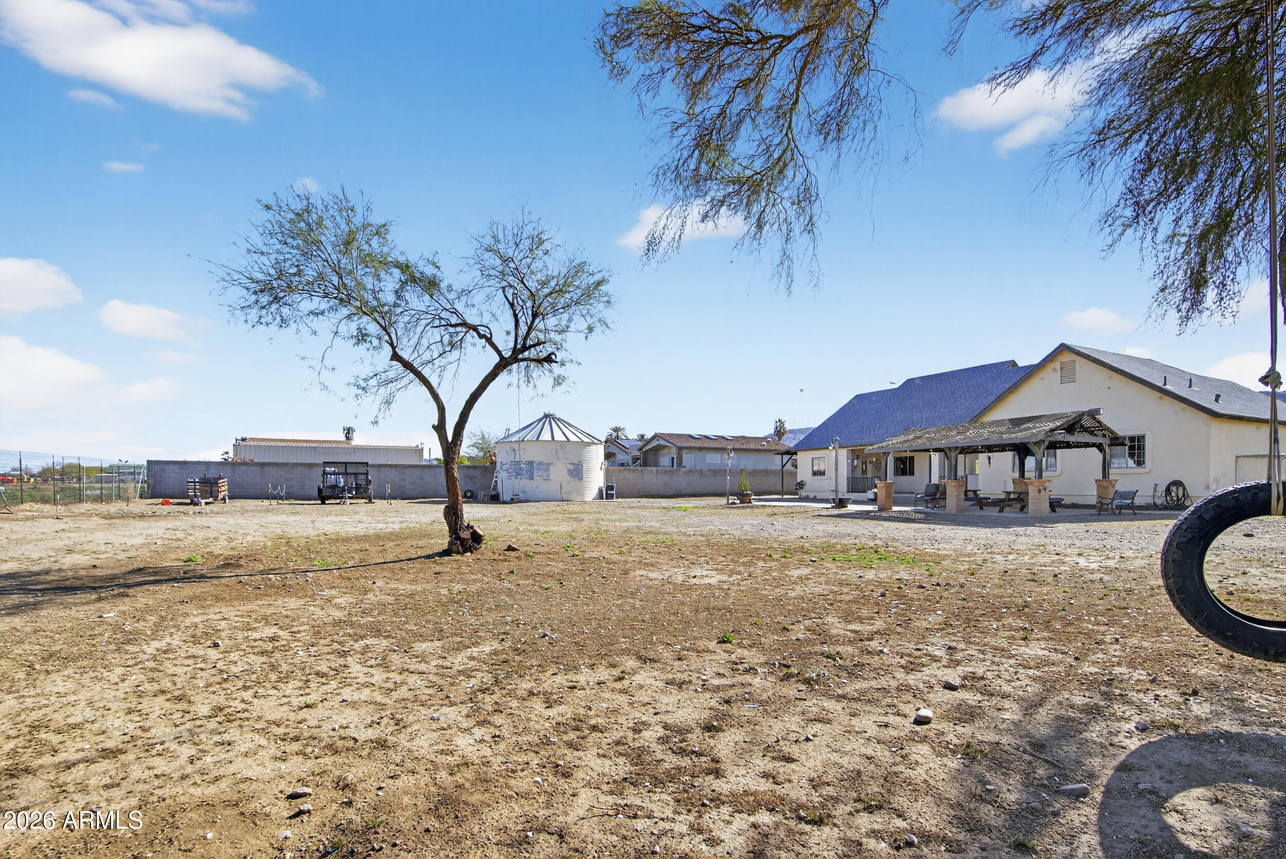 2064 West Dobbins Road Phoenix, AZ 85041 - Photo 40 of 52 58_051_a4m_adob