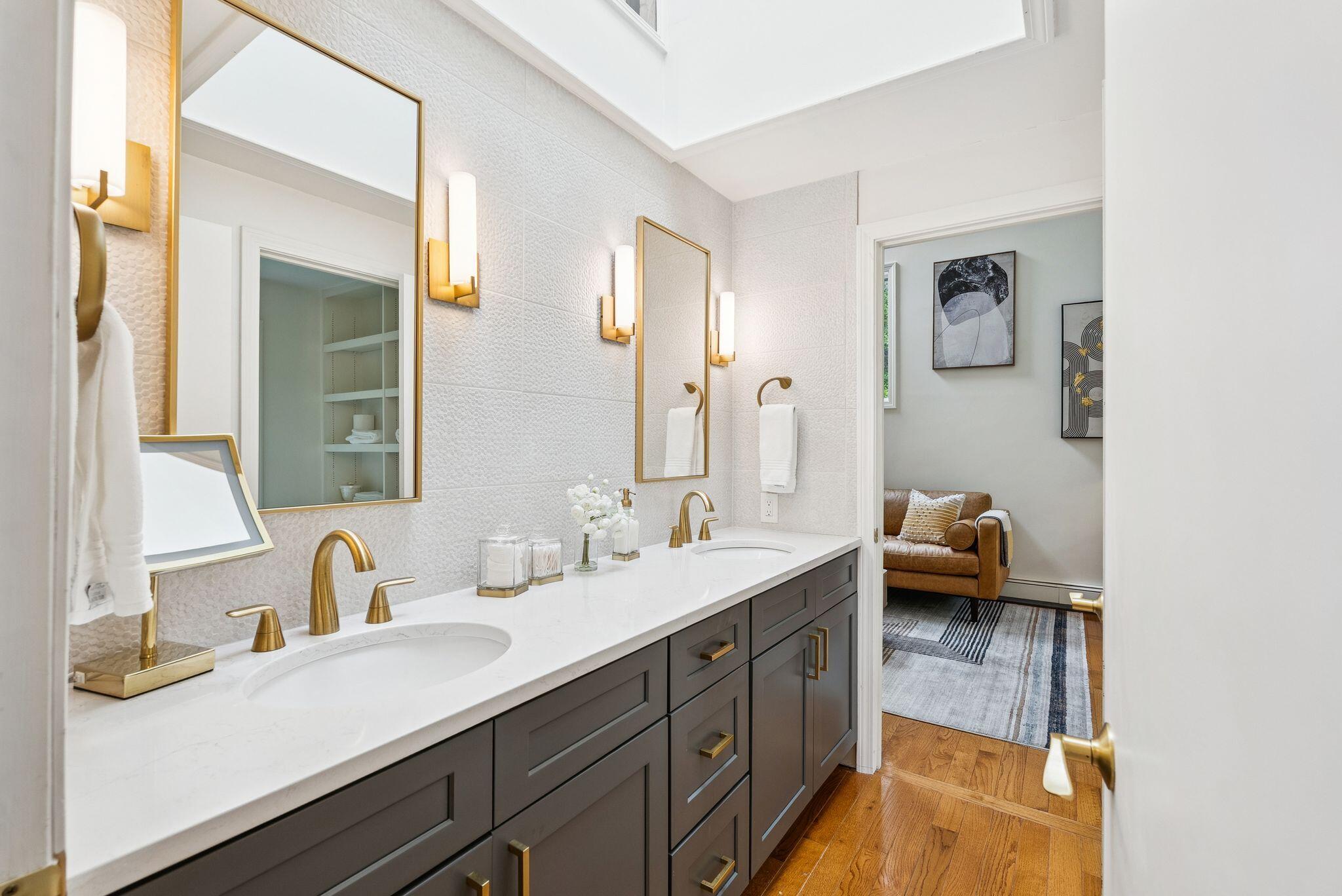 53 Waites Landing Road Falmouth, ME 04105 - Photo 45 of 73 Primary Bathroom