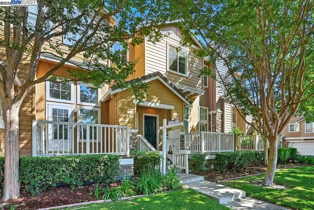 $899,000 | 4683 Mangrove Drive, Dublin, CA 94568