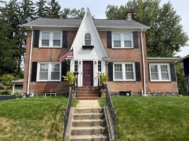 22 Longfellow Road Worcester, MA 01602 - Photo 1 of 32