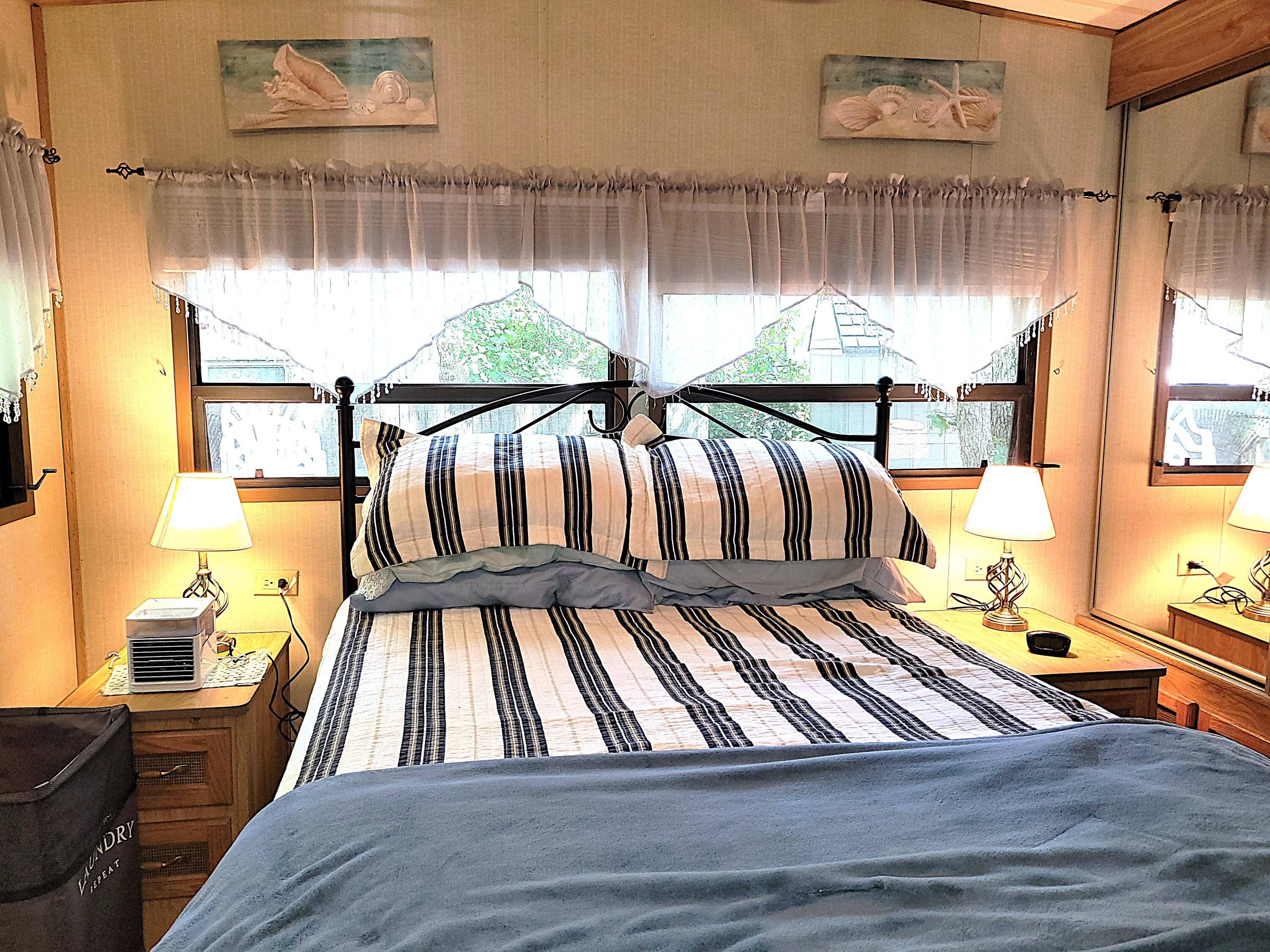 310 Old Chatham Road, Unit H12 South Dennis, MA 02660 - Photo 36 of 55 a view of a living room