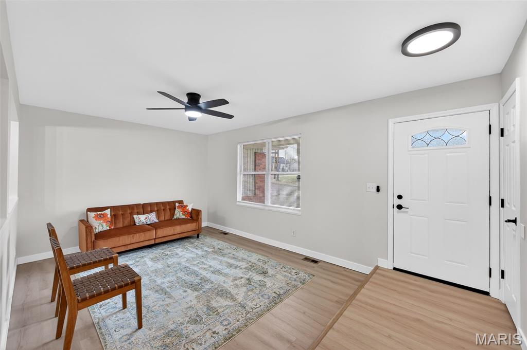 105 Hunters Ridge St. Charles, MO 63301 - Photo 5 of 32