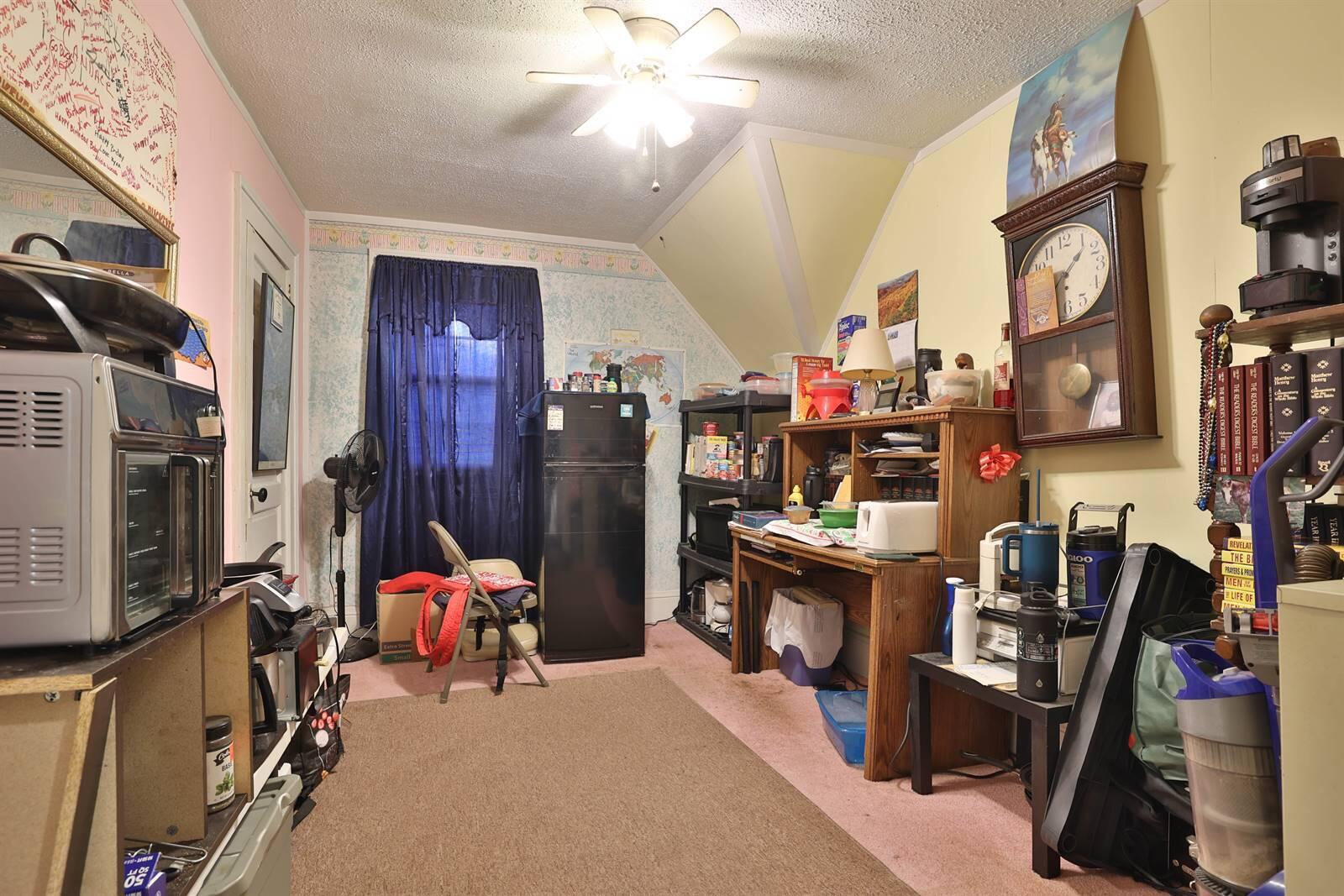 209 West Liberty Street Springfield, OH 45506 - Photo 15 of 24 015-Bedroom-2