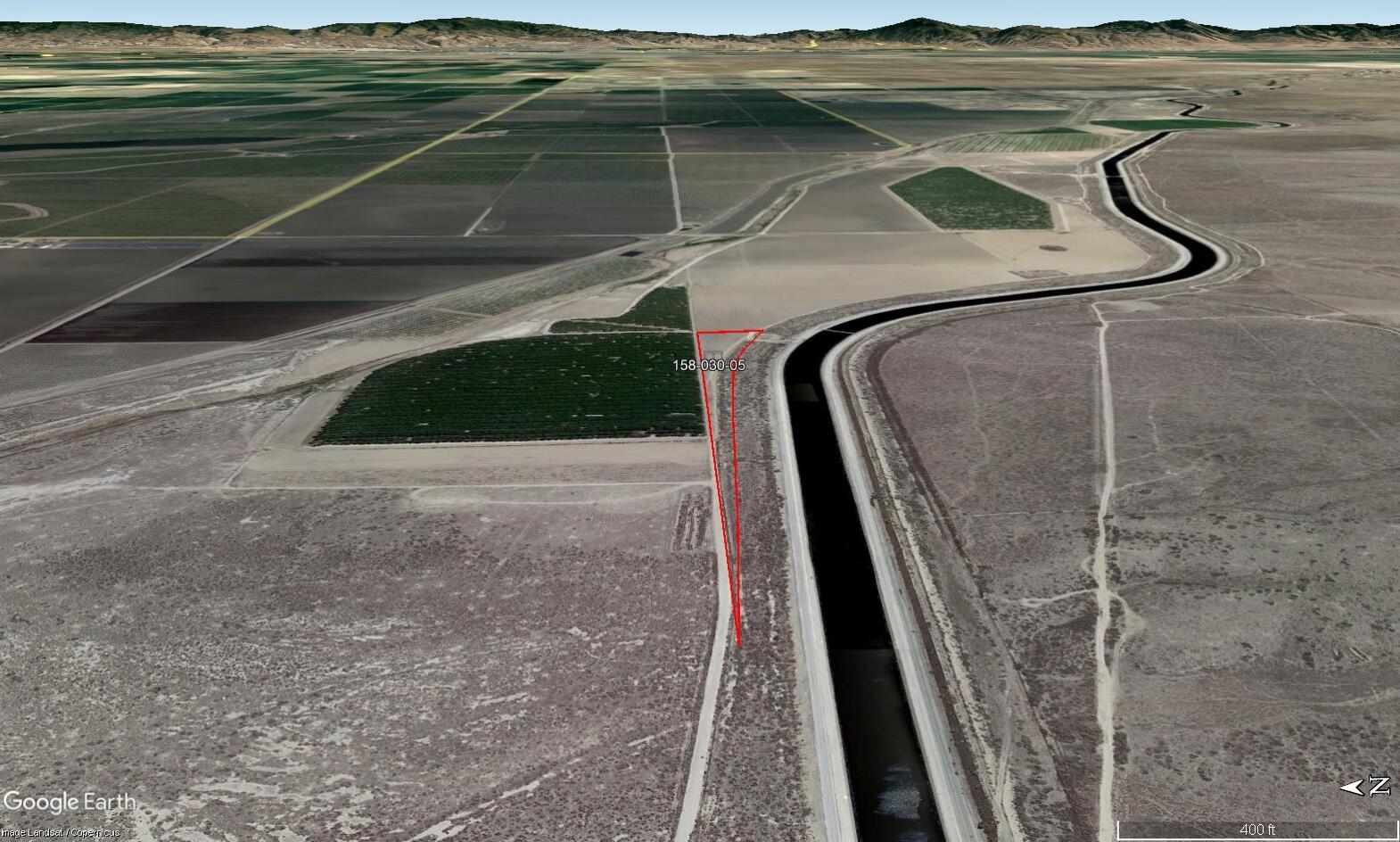 Buttonwillow Drive & Brite Rd, CA 92306 - Photo 2 of 8 a close view of water heater