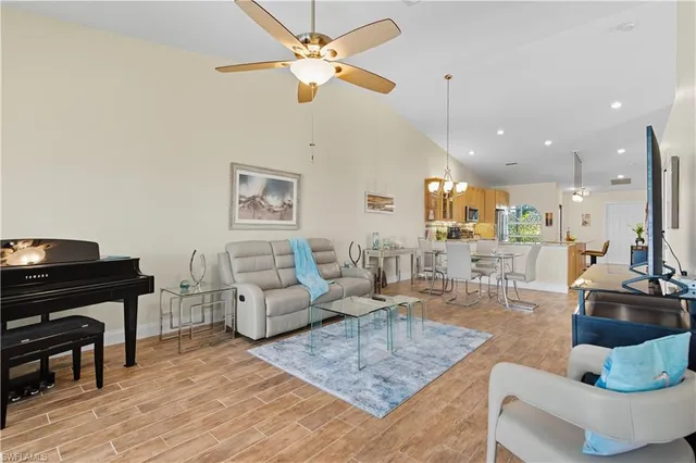 $565,000 | 2266 Stacil Circle, Unit 3, Naples, FL 34109