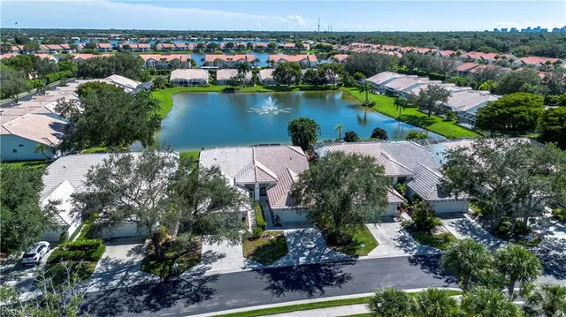 $565,000 | 2266 Stacil Circle, Unit 3, Naples, FL 34109