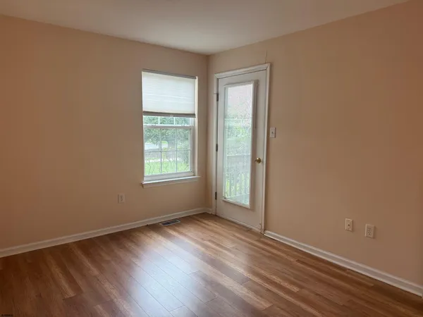 $2,450 | 551 London Court, Unit 551, Egg Harbor Township, NJ 08234