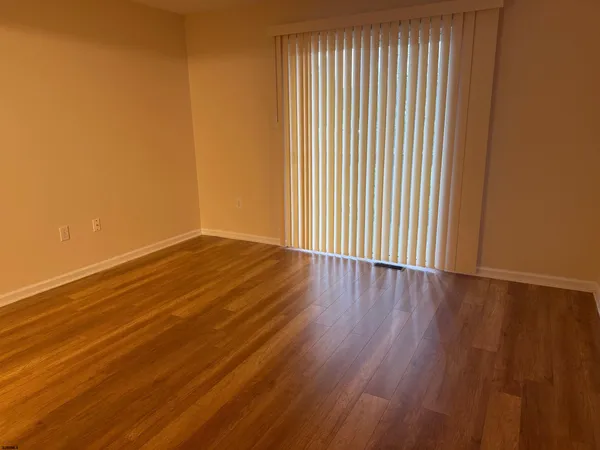 $2,450 | 551 London Court, Unit 551, Egg Harbor Township, NJ 08234