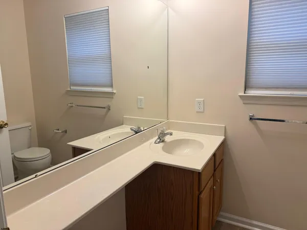 $2,450 | 551 London Court, Unit 551, Egg Harbor Township, NJ 08234